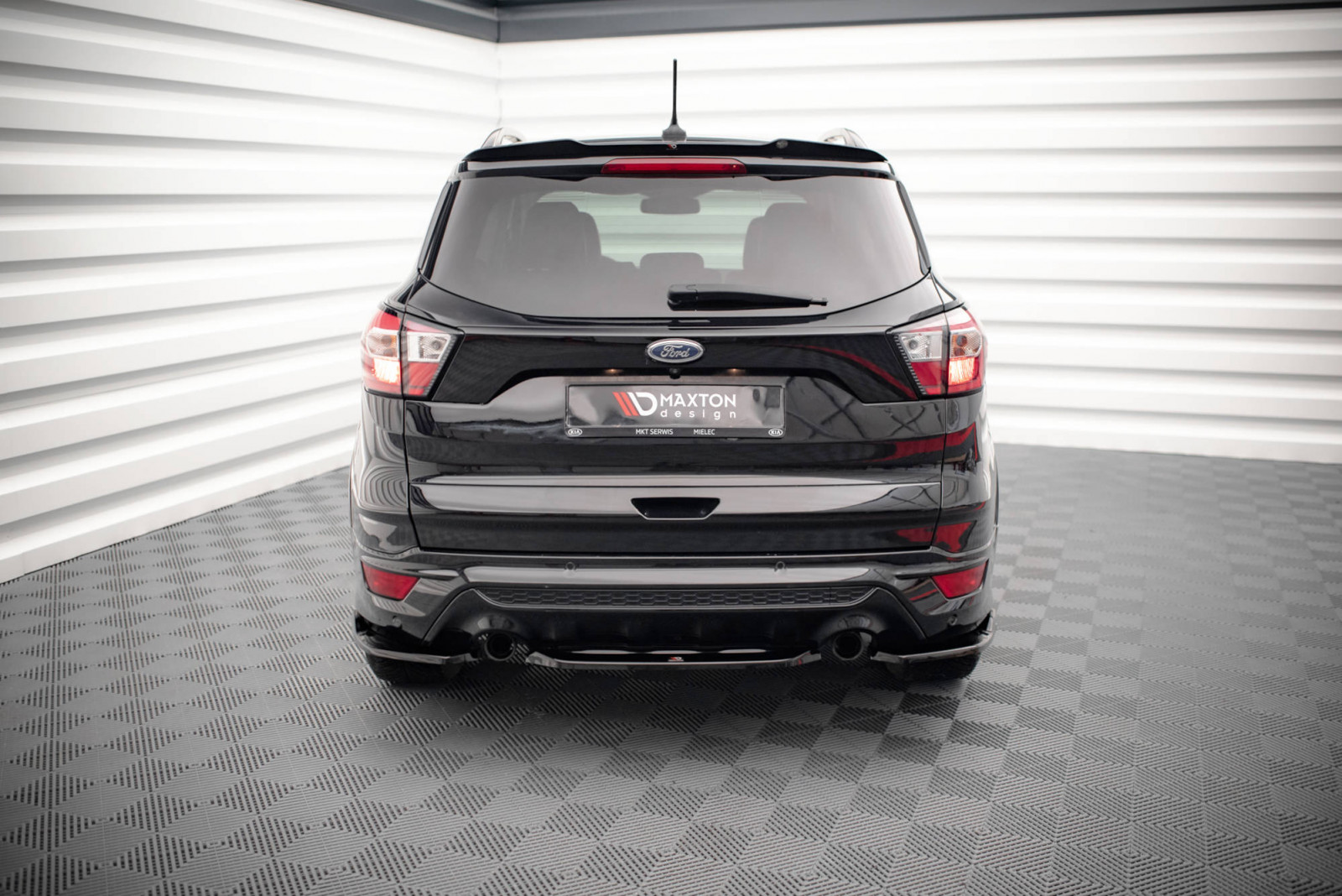 Splitter Tylny Środkowy Ford Escape ST-Line Mk3