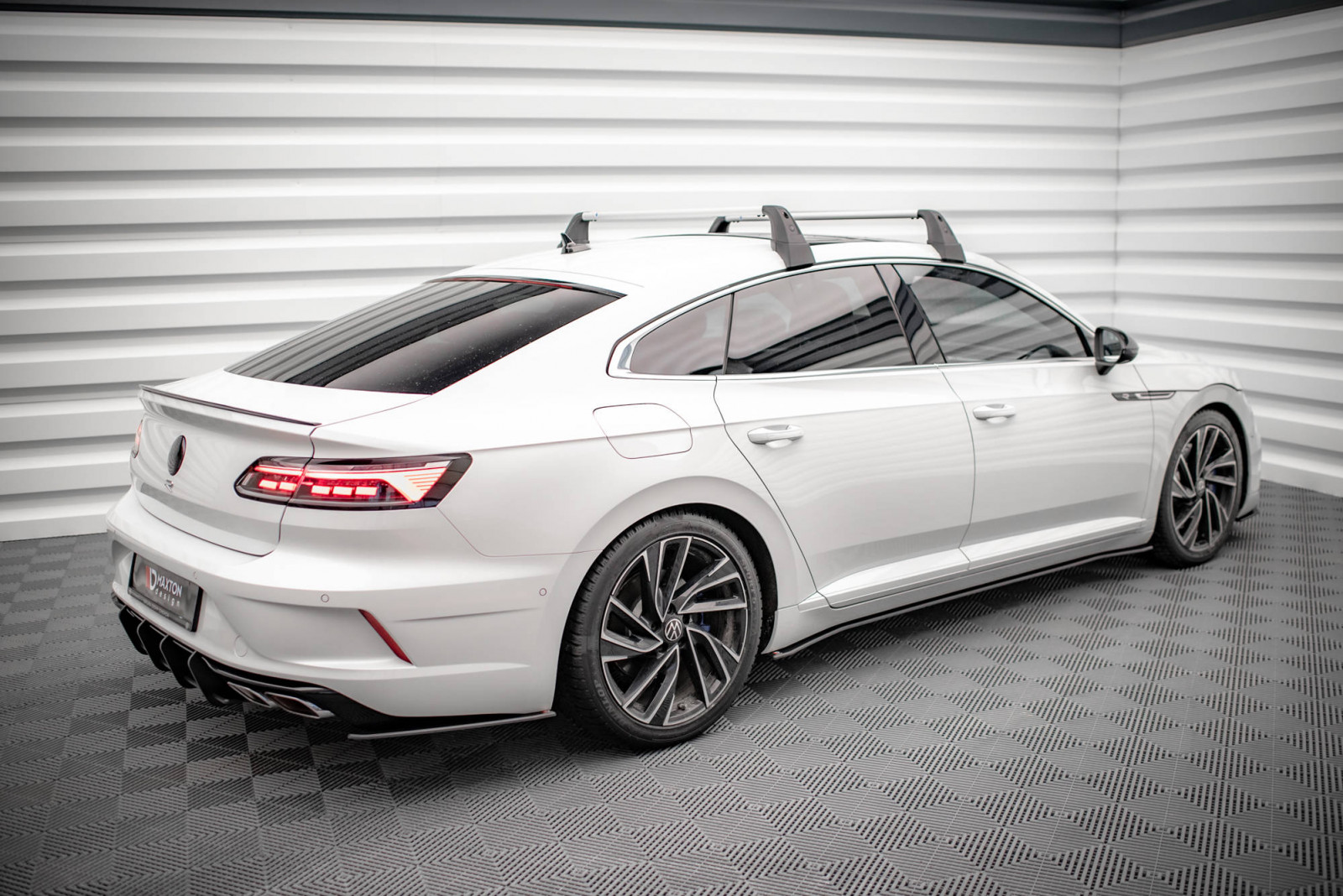 Dokładki progów Street Pro V.2 Volkswagen Arteon R / R-Line Facelift