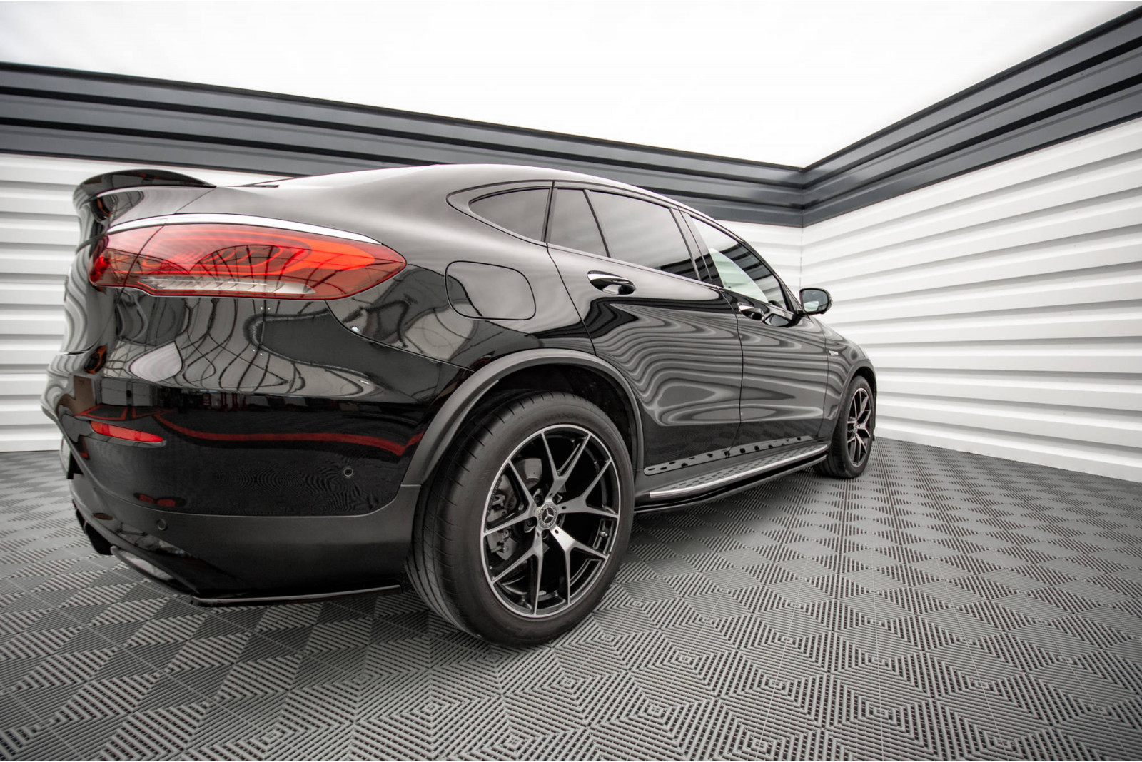 Dokładki Progów Mercedes-Benz GLC Coupe AMG-Line C253 Facelift