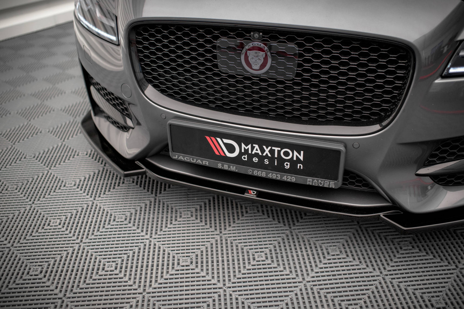 Splitter Przedni V.1 Jaguar XF R-Sport Mk2