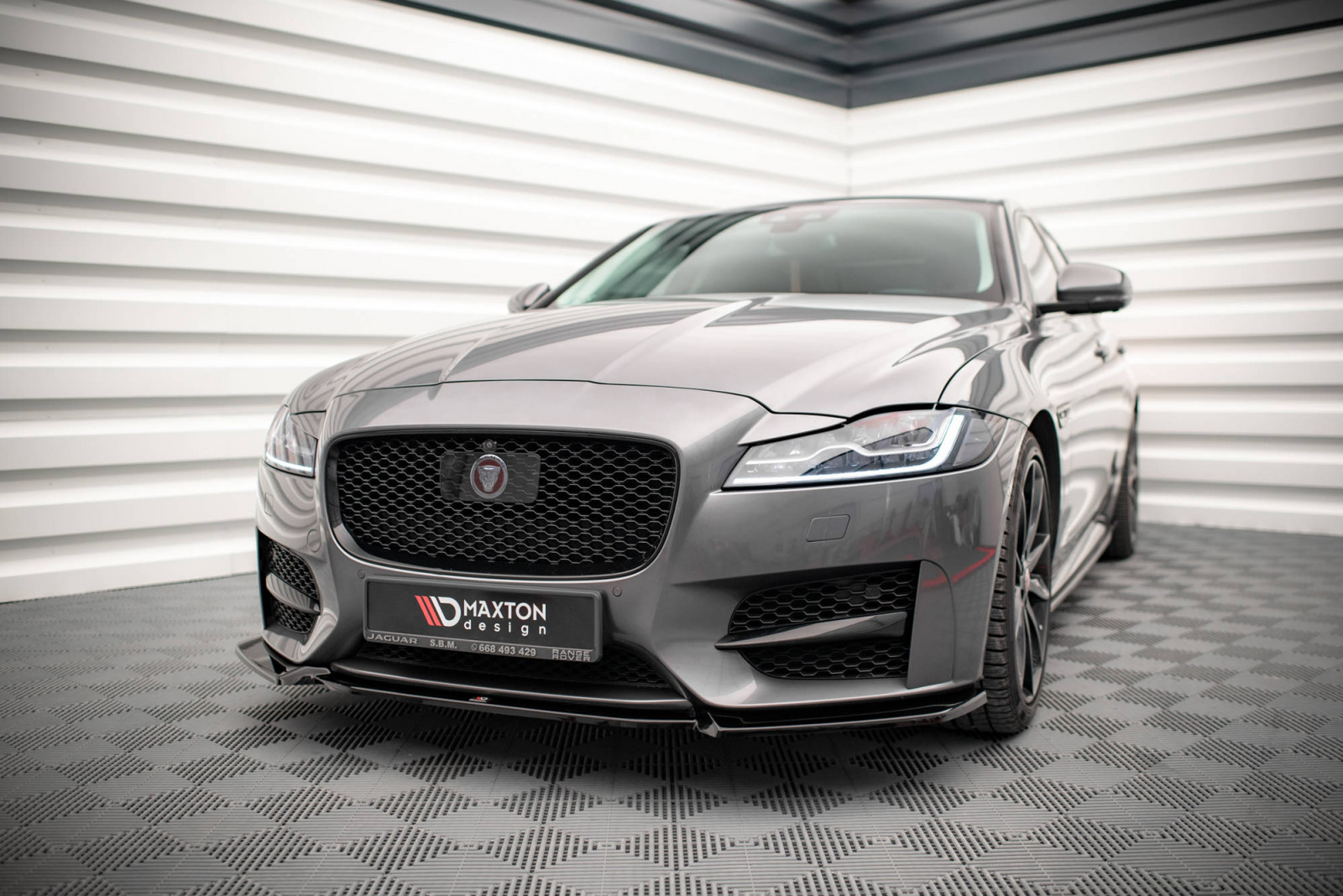 Splitter Przedni V.2 Jaguar XF R-Sport Mk2