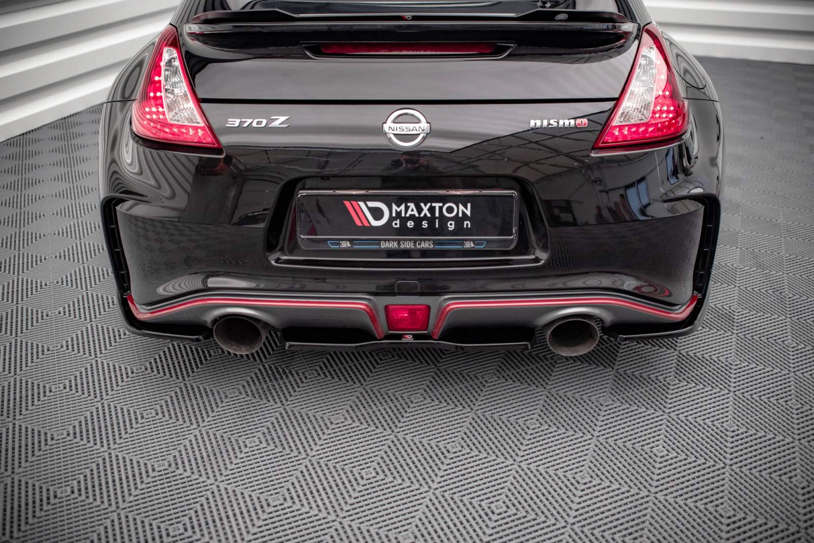 Splitter Tylny Środkowy Nissan 370Z Nismo Facelift