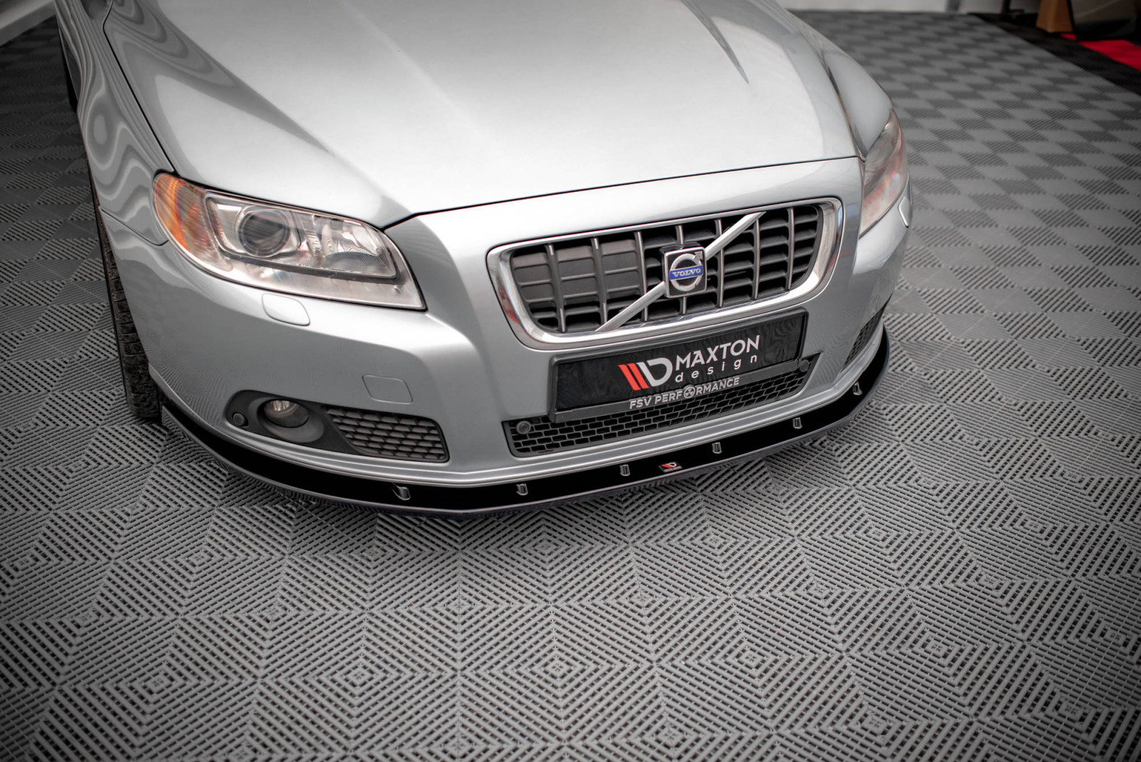 Splitter Przedni V.1 Volvo V70 Mk3