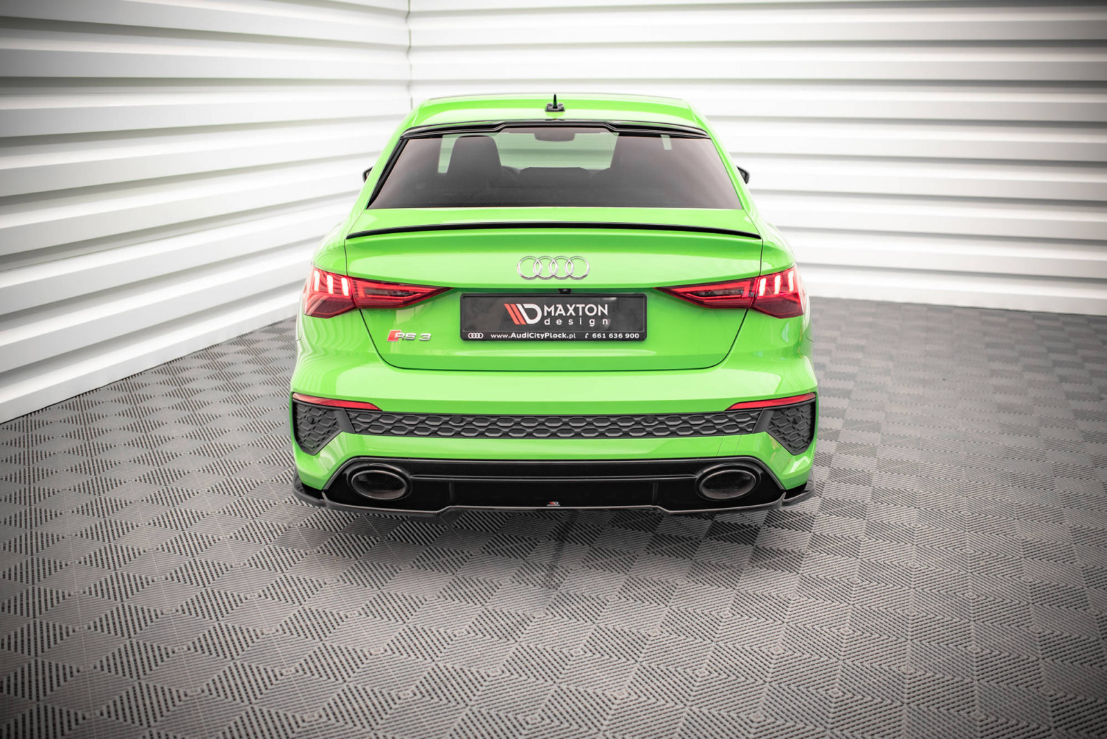 Splitter Tylny Środkowy Audi RS3 Sedan 8Y