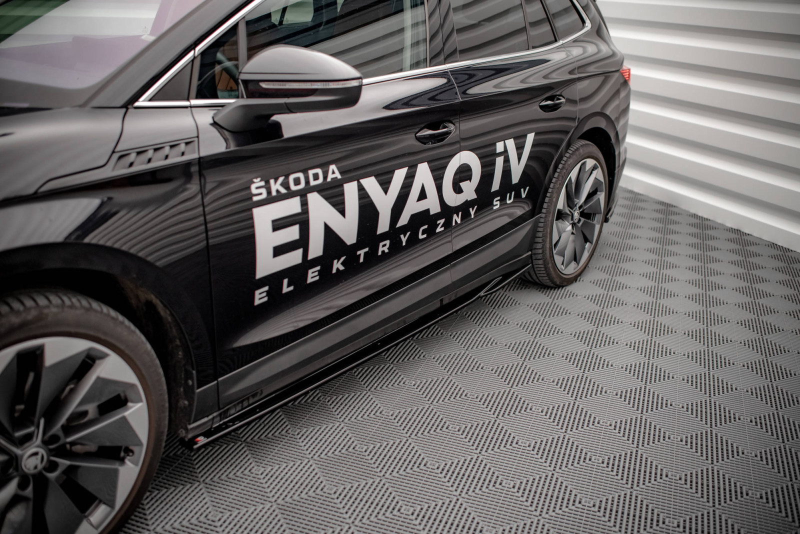 Dokładki Progów Skoda Enyaq iV