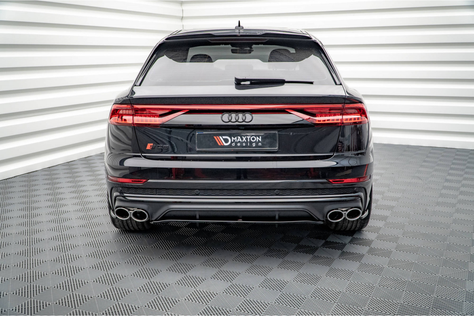 Splitter Tylny Środkowy (Z Dyfuzorem) Audi SQ8 Mk1