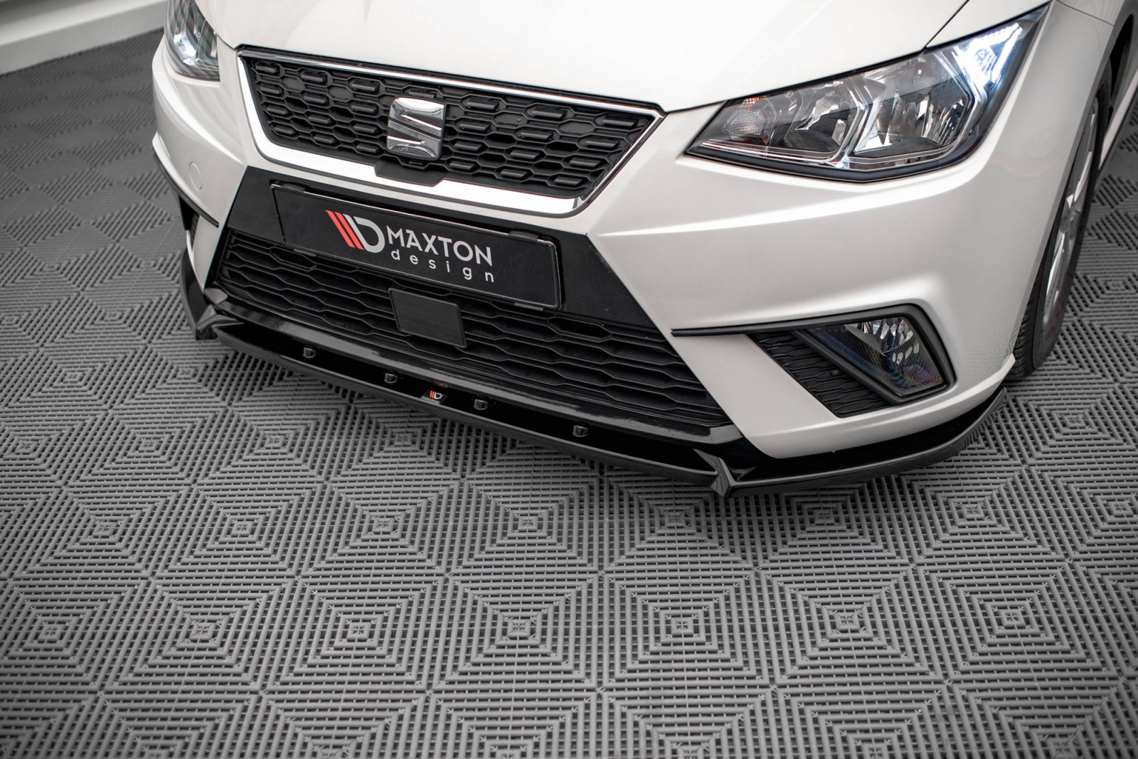 Splitter Przedni V.1 Seat Ibiza FR/ Standard Mk5