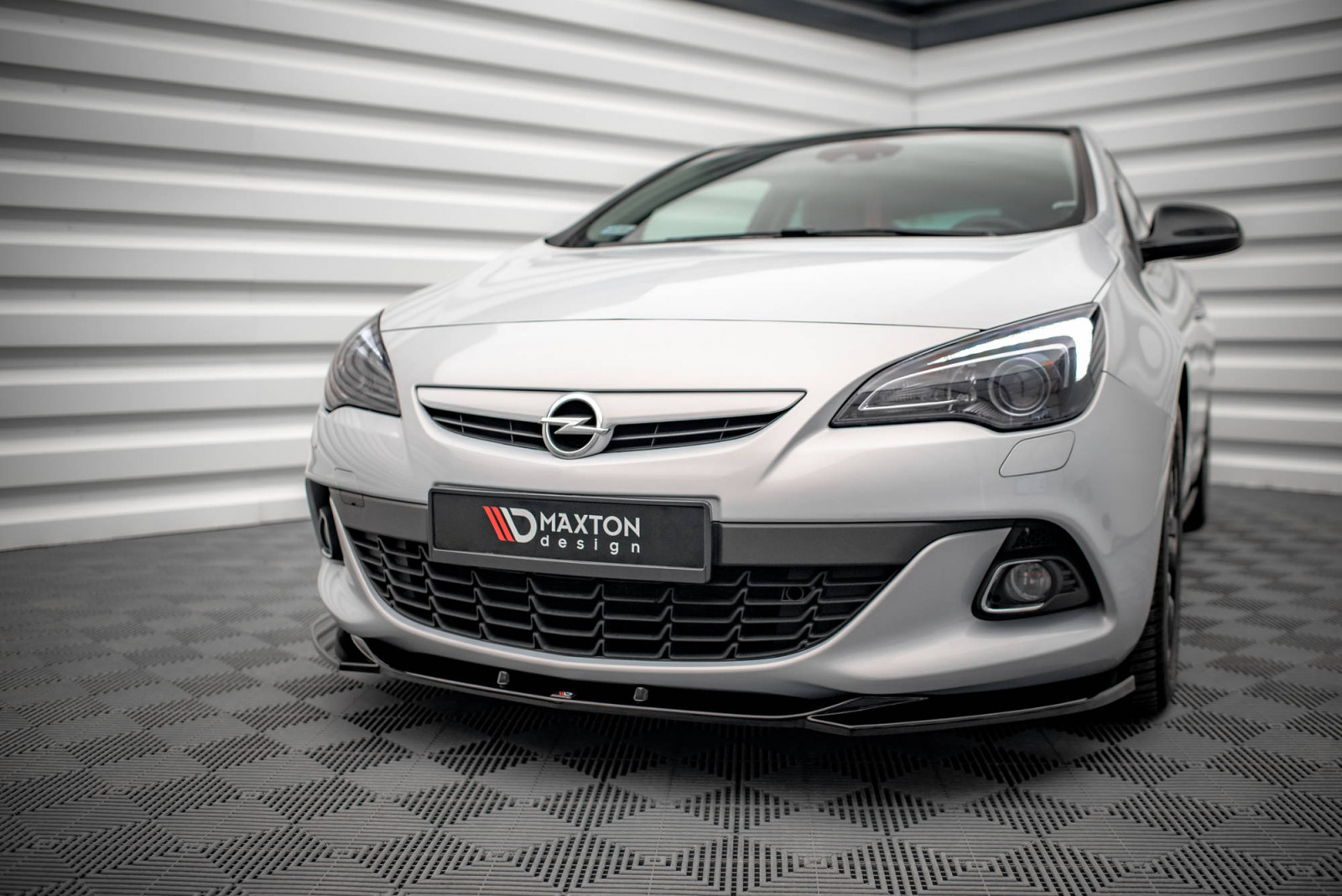 Splitter Przedni V.1 Opel Astra GTC OPC-Line J