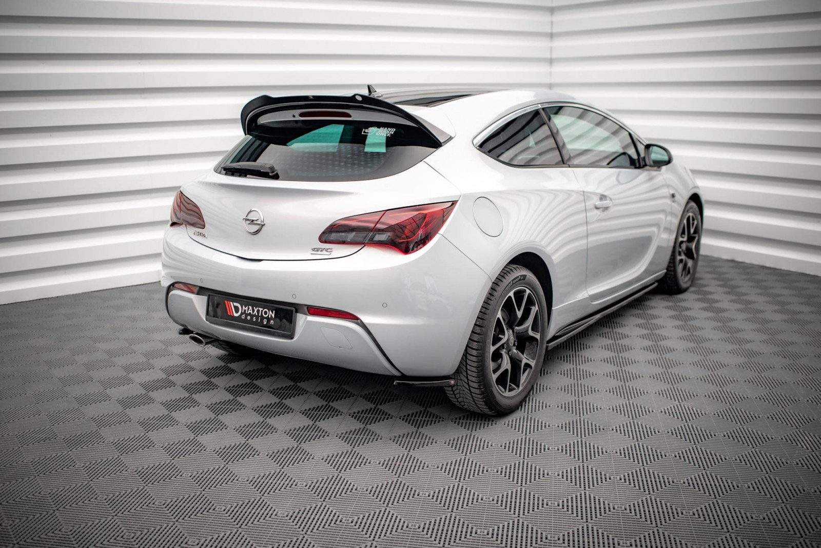 Splittery Tylne Boczne Opel Astra GTC OPC-Line J