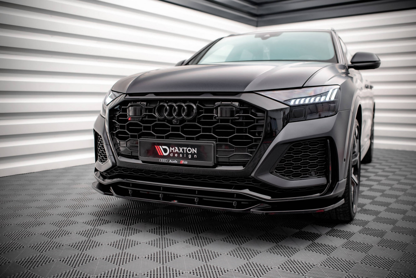 Splitter Przedni V.2 Audi RSQ8 Mk1