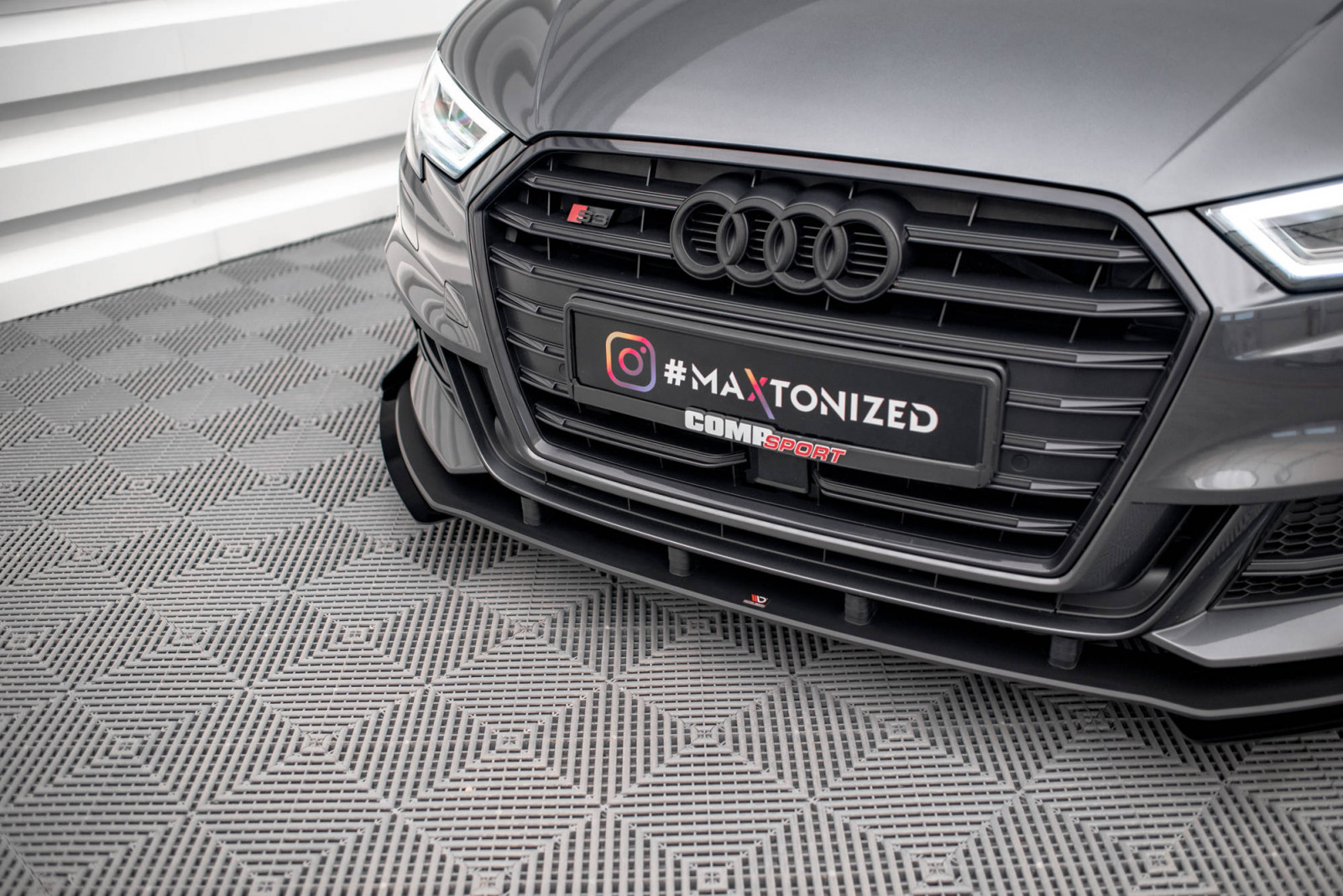 Splitter Przedni Street Pro V.1  + Flaps Audi S3 Sportback 8V Facelift