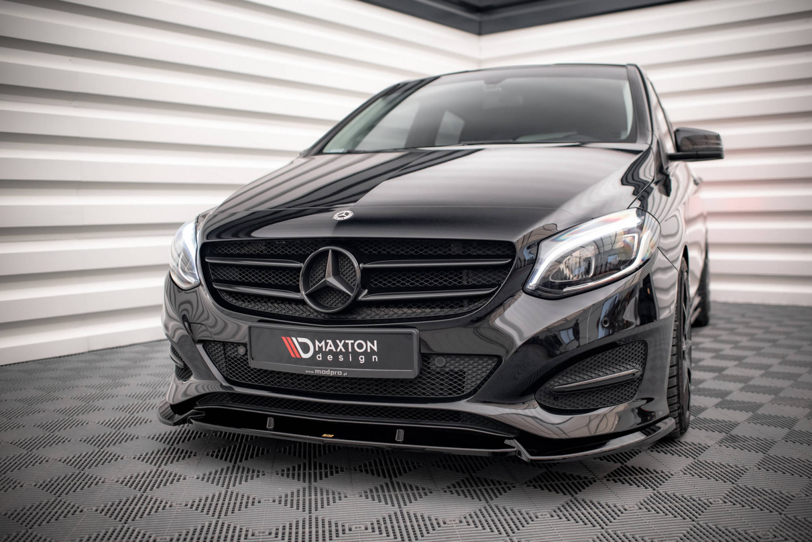 Splitter Przedni Mercedes-Benz B W246 Facelift