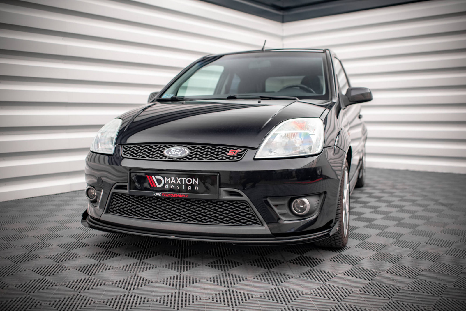 Splitter Przedni Street Pro V.1  + Flaps Ford Fiesta ST Mk6