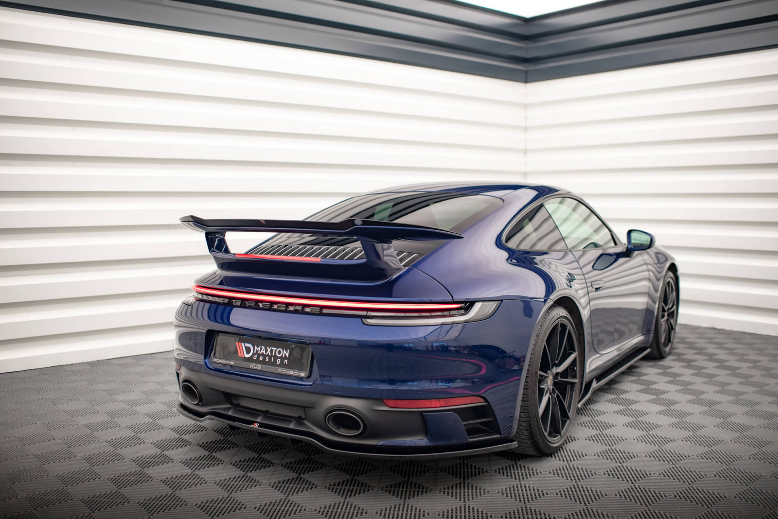 Przedłużenie Spoilera Porsche 911 Carrera Aero 992