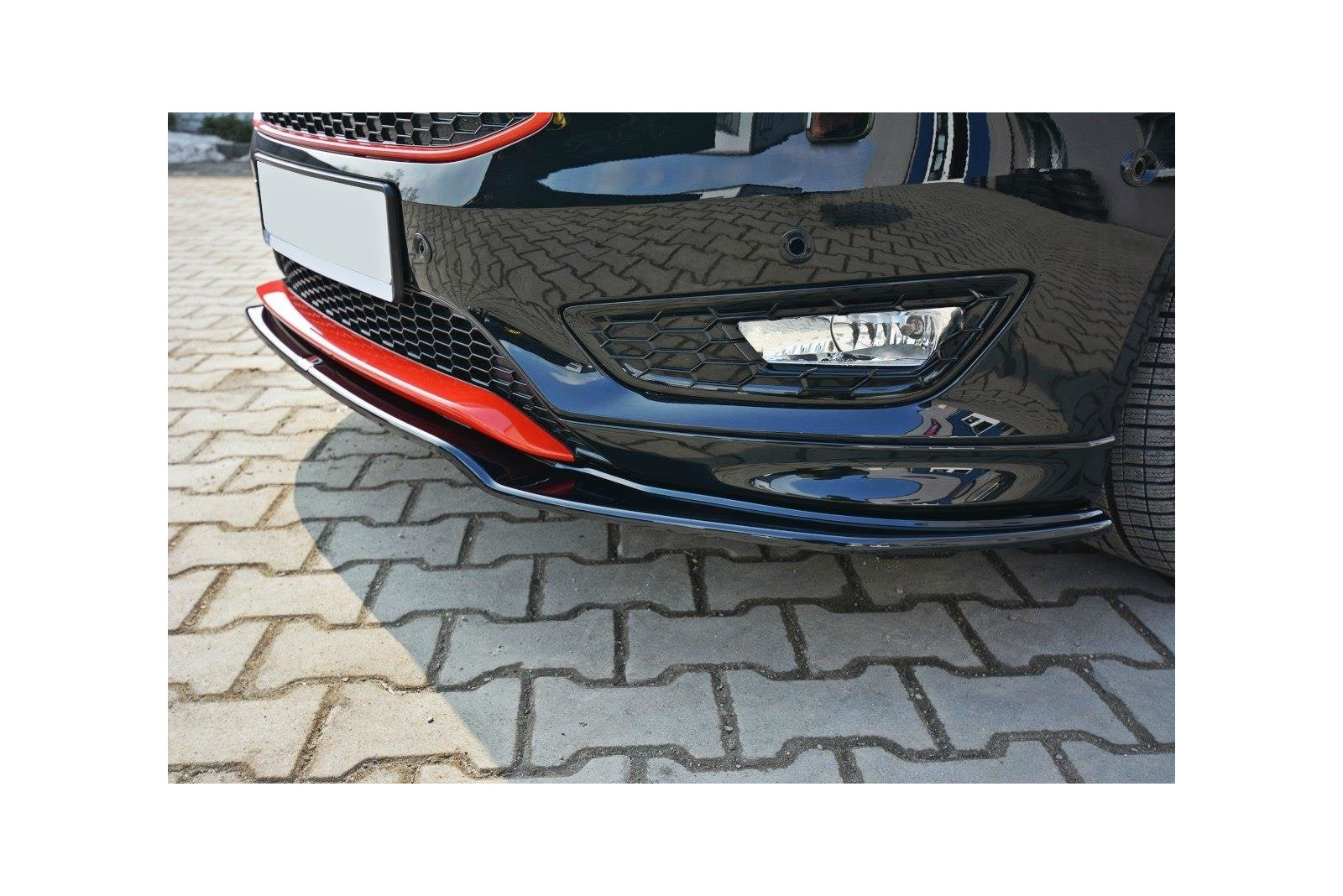 Splitter Przedni V.2 Ford Focus ST-Line Mk3 FL