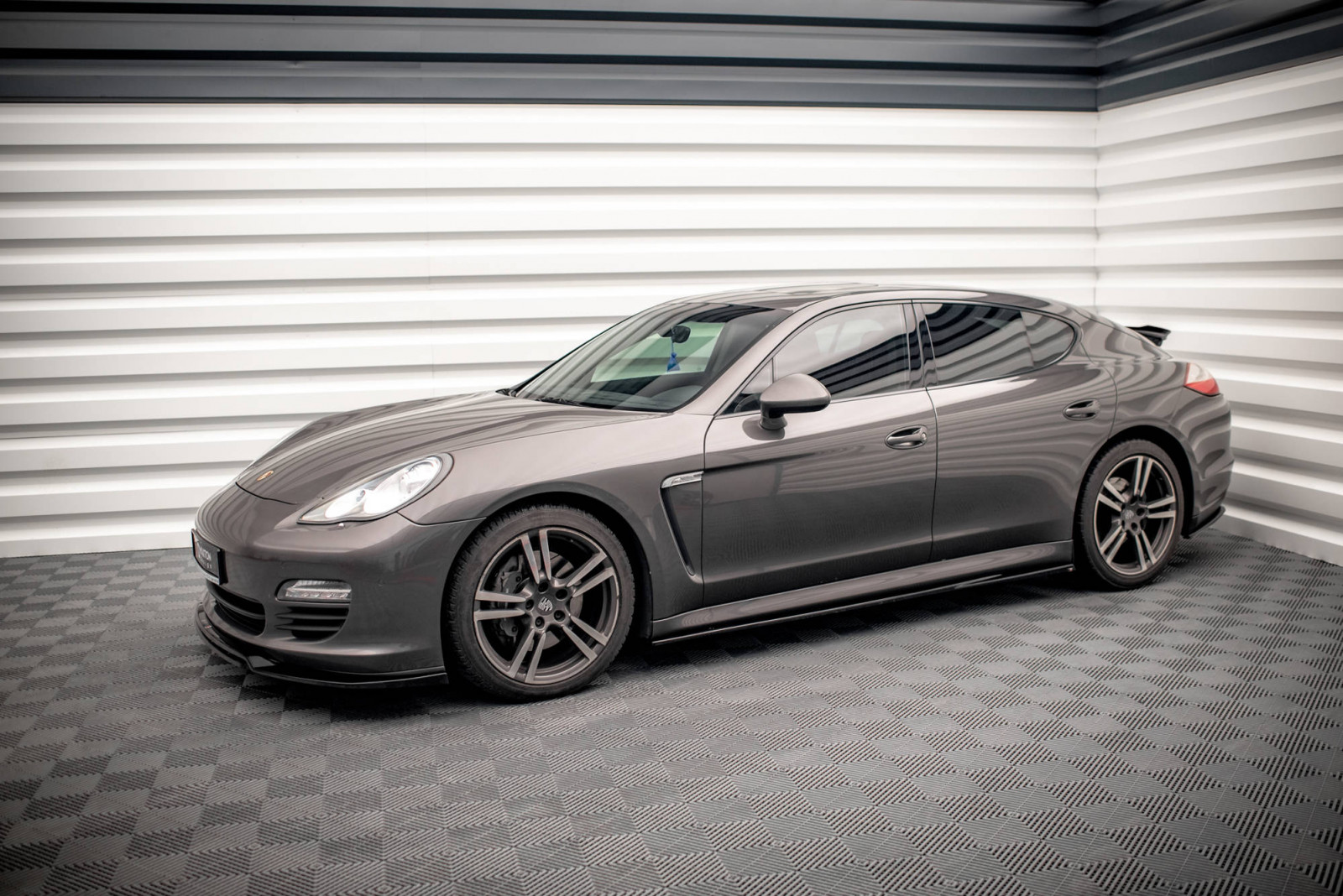 Dokładki Progów V.2 Porsche Panamera / Panamera Diesel / Panamera Turbo 970