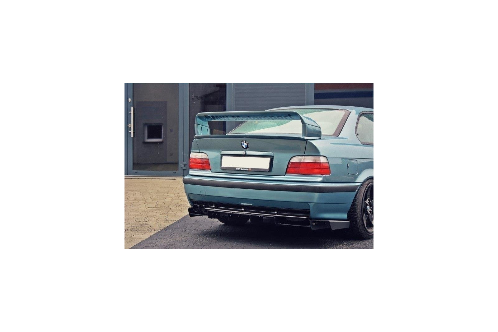 DYFUZOR TYLNY BMW M3 E36