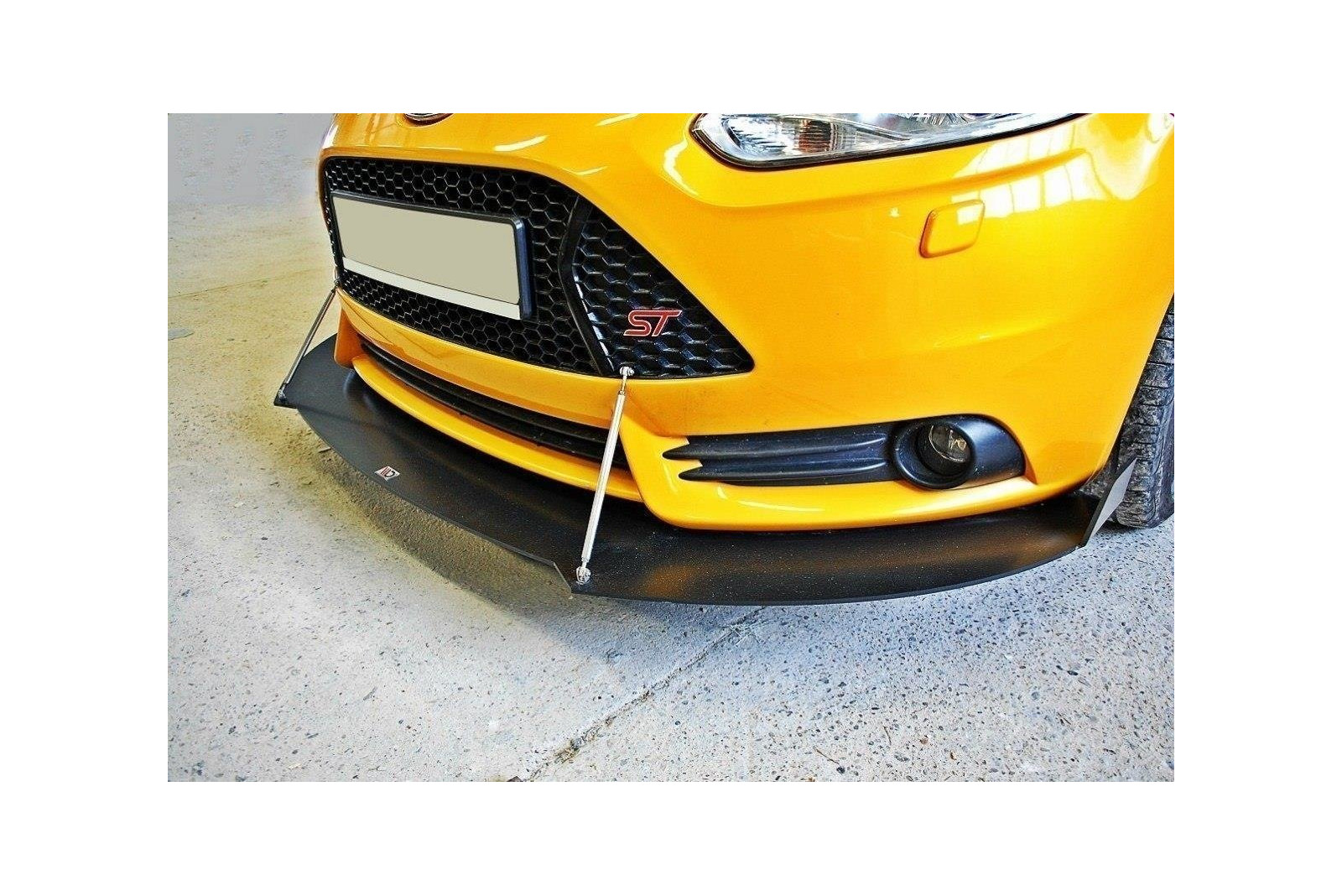 Splitter Przedni Racing V.2 Ford Focus ST Mk3