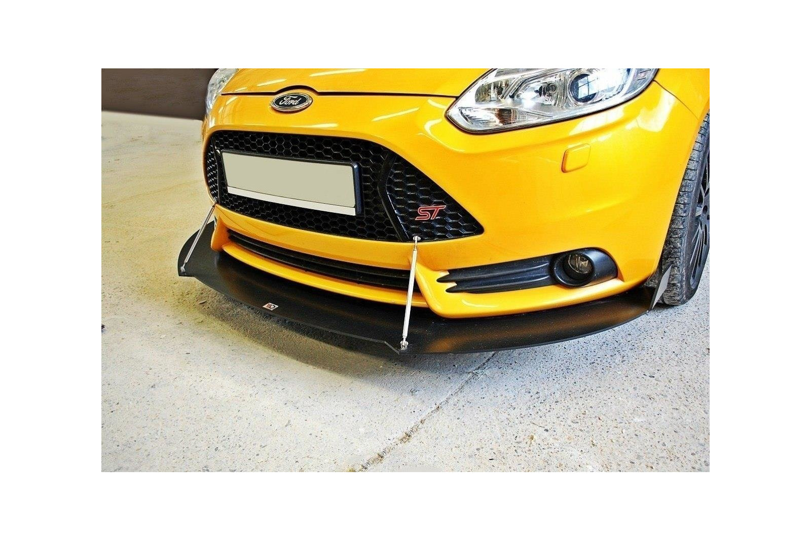 Splitter Przedni Racing V.2 Ford Focus ST Mk3