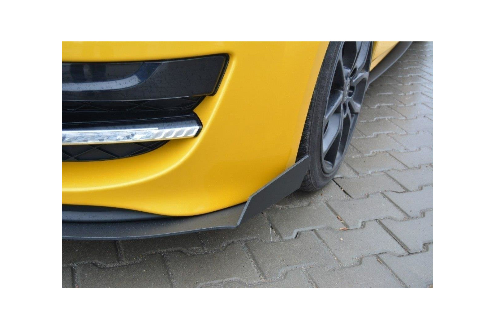 Splitter Przedni Racing Renault Megane III RS