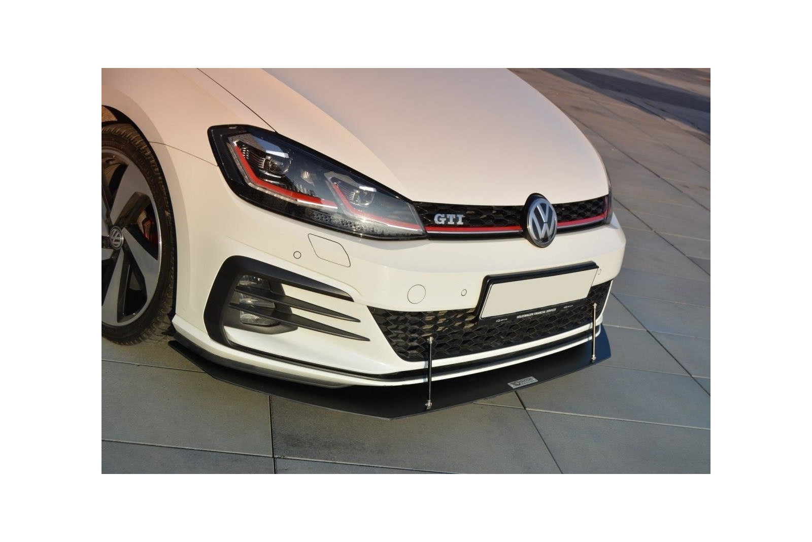 Splitter Przedni Racing V.1 VW Golf 7 GTI Facelift