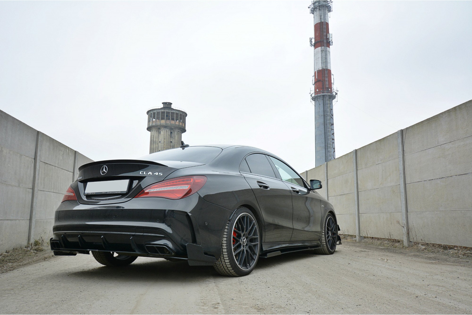 Splittery Tylne Boczne Racing Mercedes CLA A45 AMG C117 Facelift 