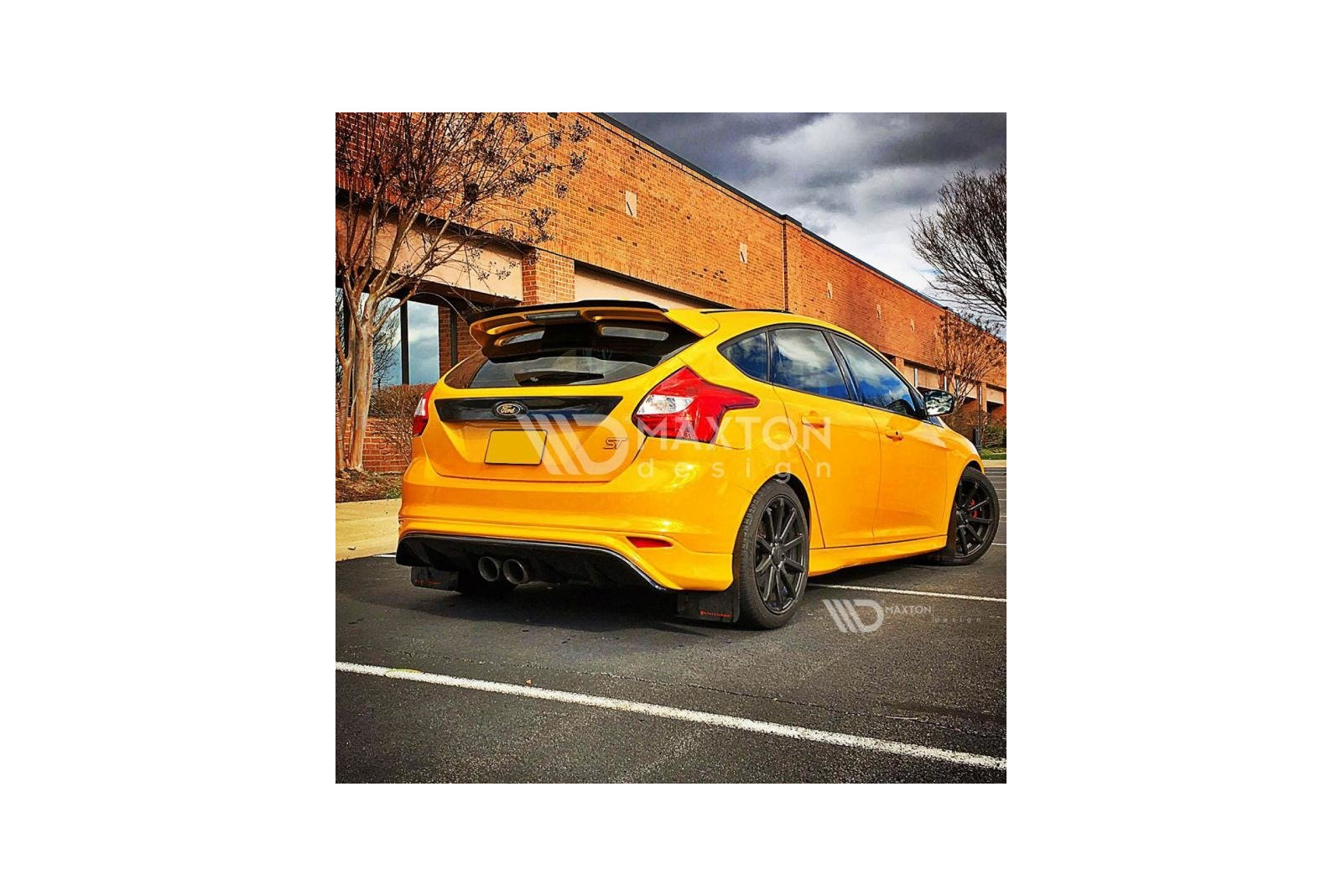 Światła Odblaskowe Ford Focus ST Mk3