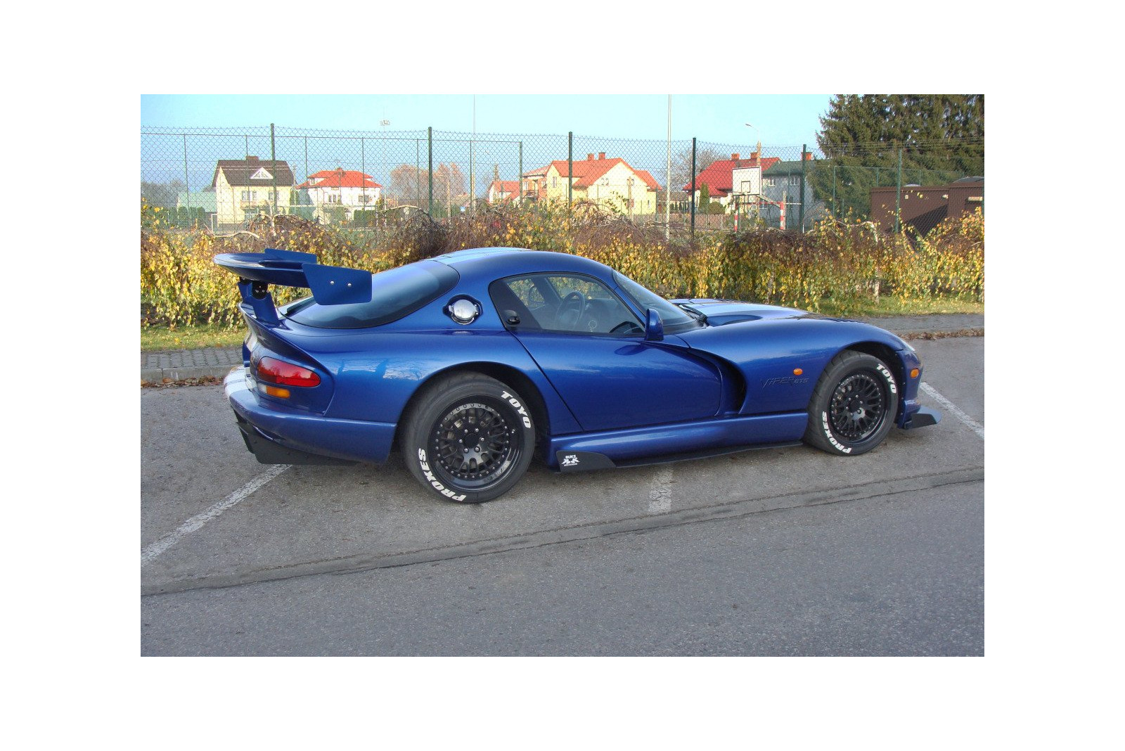 DOKŁADKI PROGÓW RACING DODGE VIPER GTS