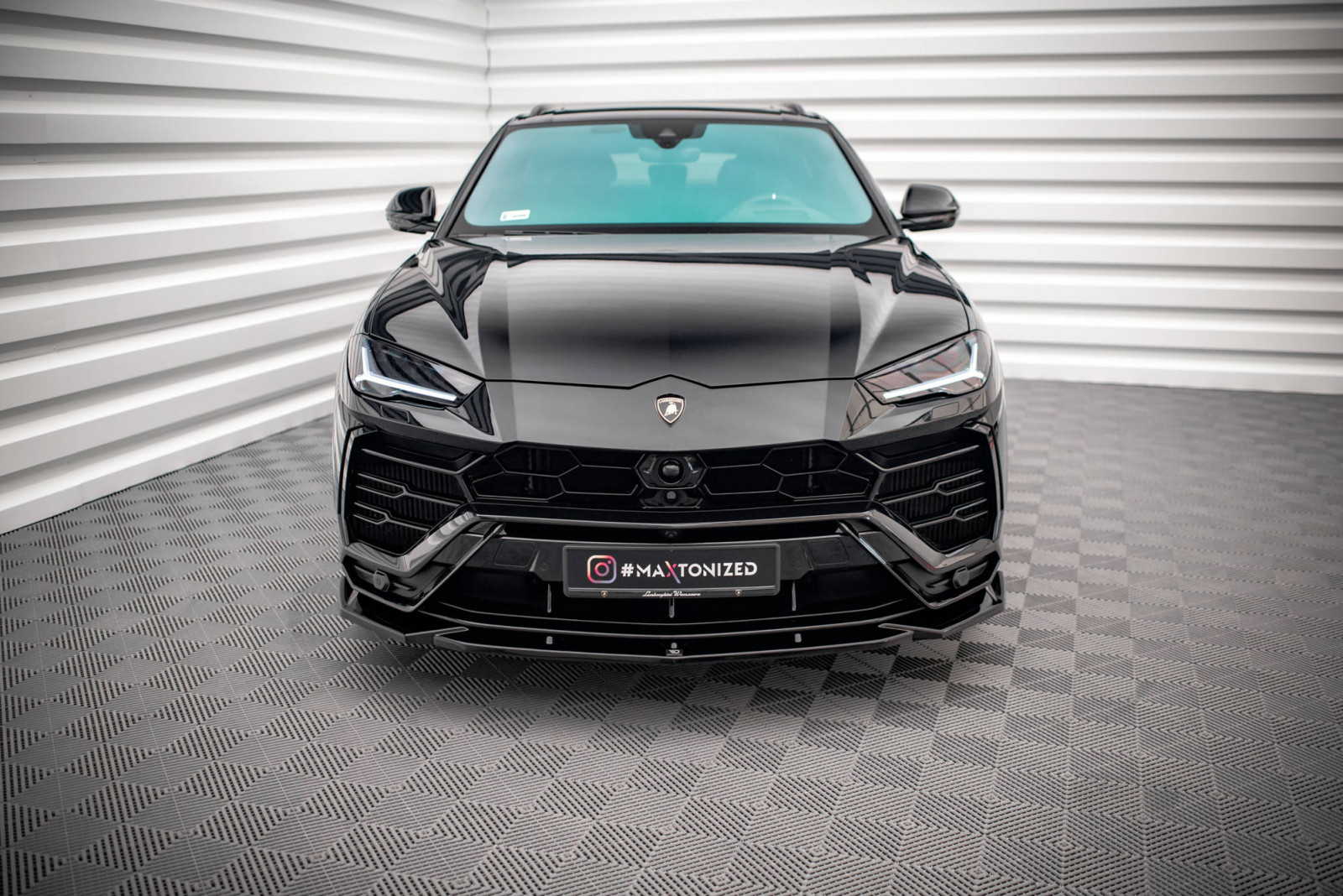 Splitter Przedni V.2 Lamborghini Urus Mk1