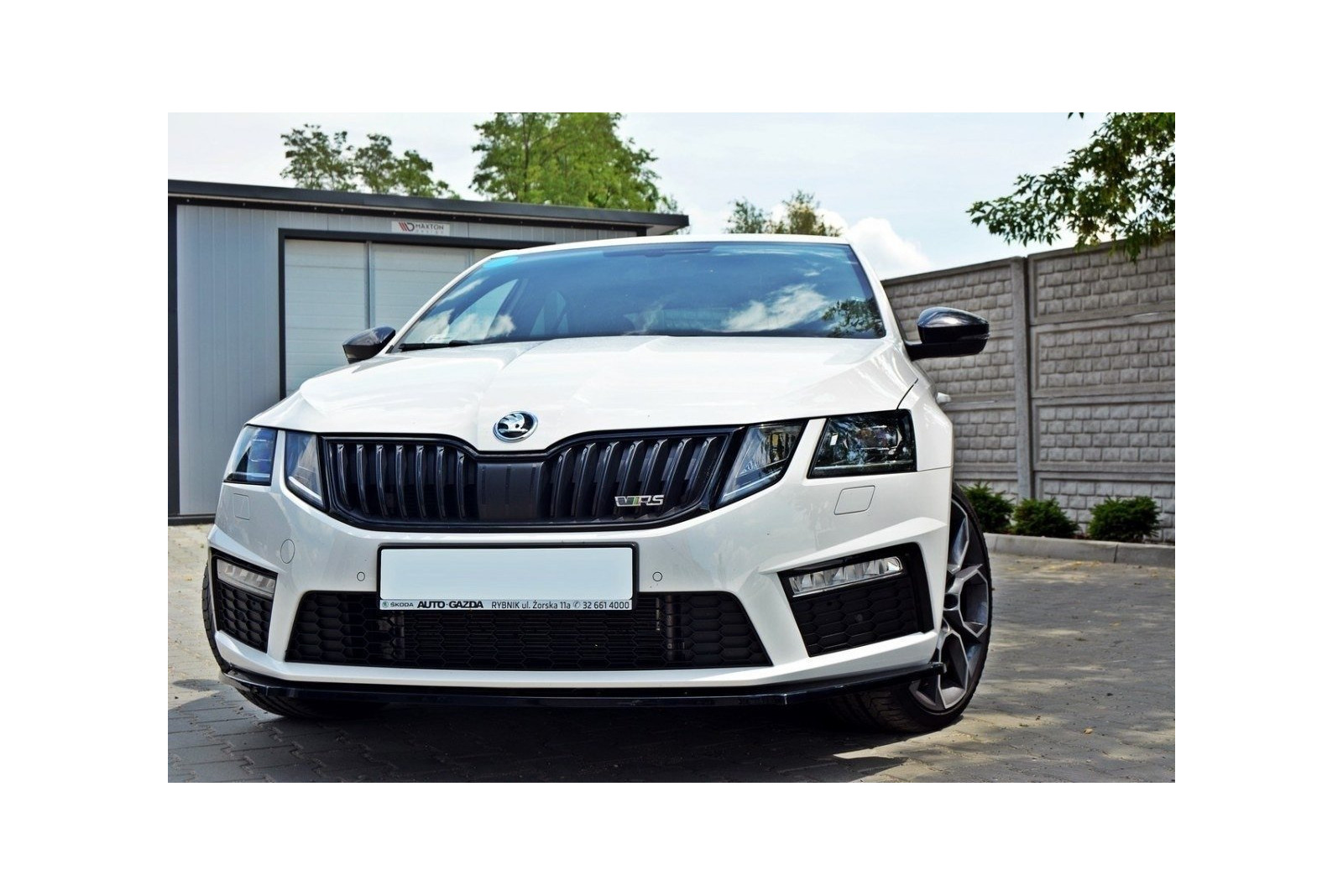 Splitter Przedni V.1 Skoda Octavia RS Mk3