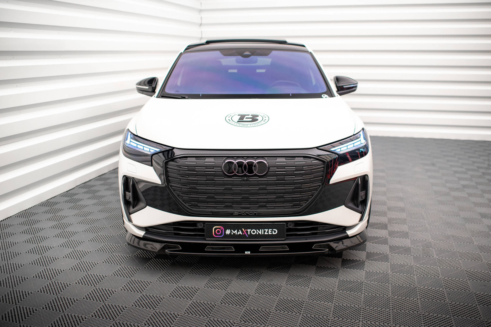 Splitter Przedni V.1 Audi Q4 e-tron Sportback Mk1