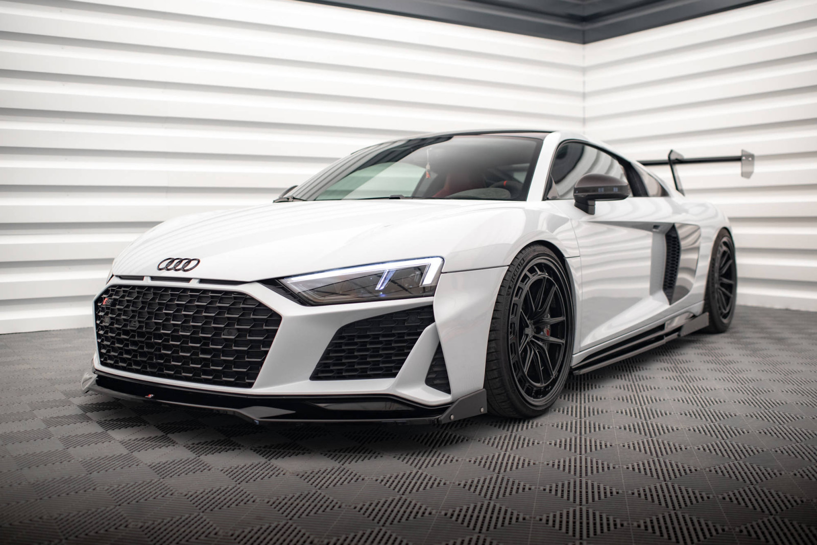 Splitter Przedni V.3 + Flaps Audi R8 Mk2 Facelift