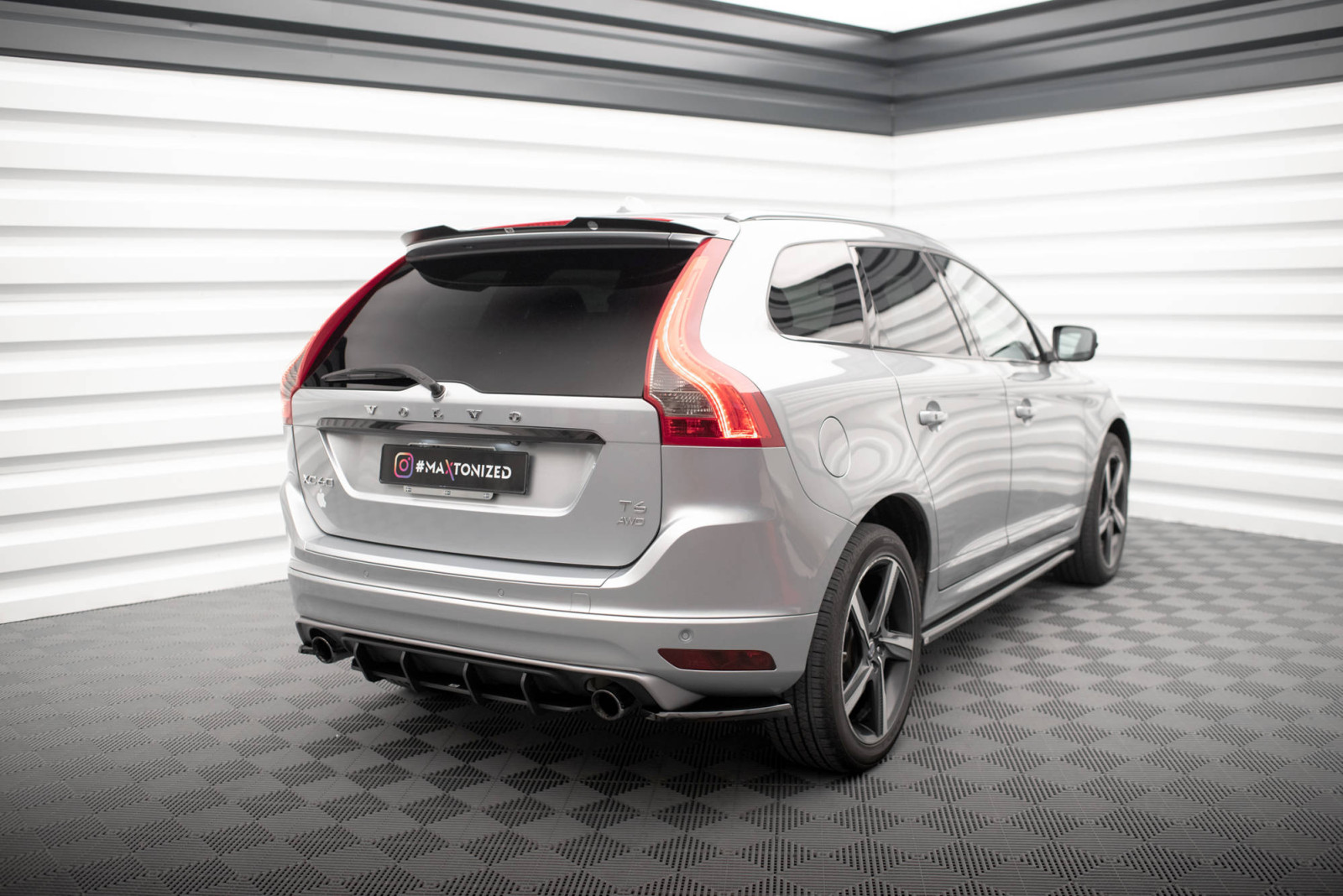 Splittery Tylne Boczne Volvo XC60 R-Design Mk1 Facelift 