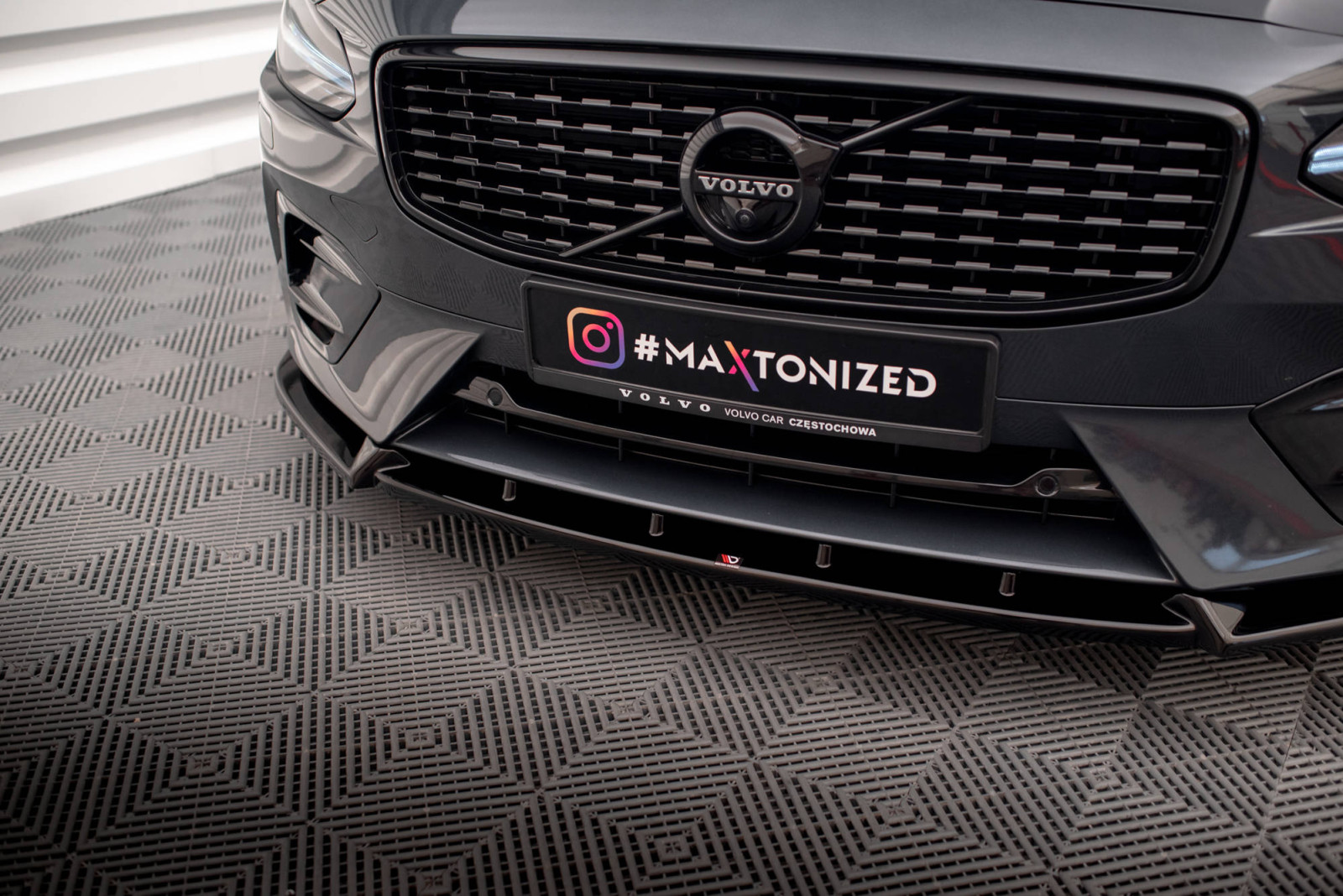 Splitter Przedni Volvo V90 R-Design Mk2