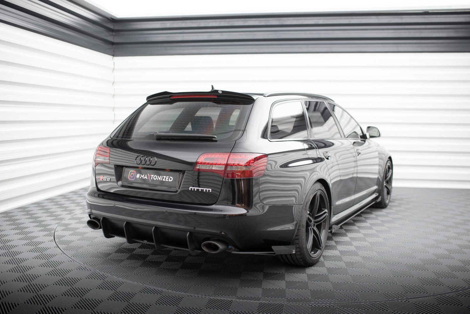 Splittery Tylne Boczne Street Pro + Flaps Audi RS6 Avant C6