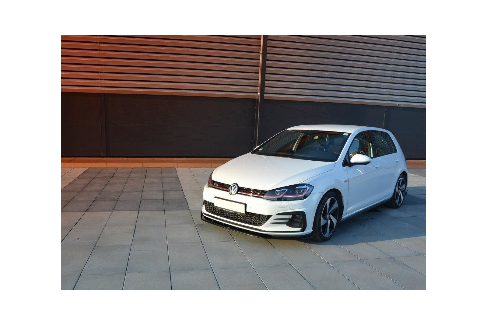 Splitter Przedni VW Golf 7 GTI Facelift V.1