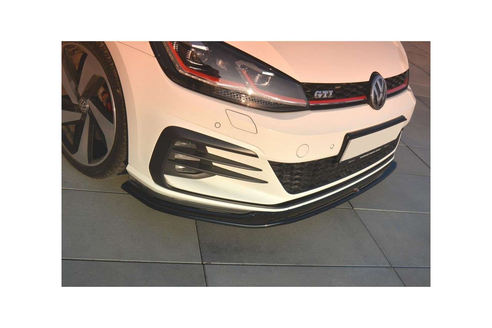 Splitter Przedni VW Golf 7 GTI Facelift V.2