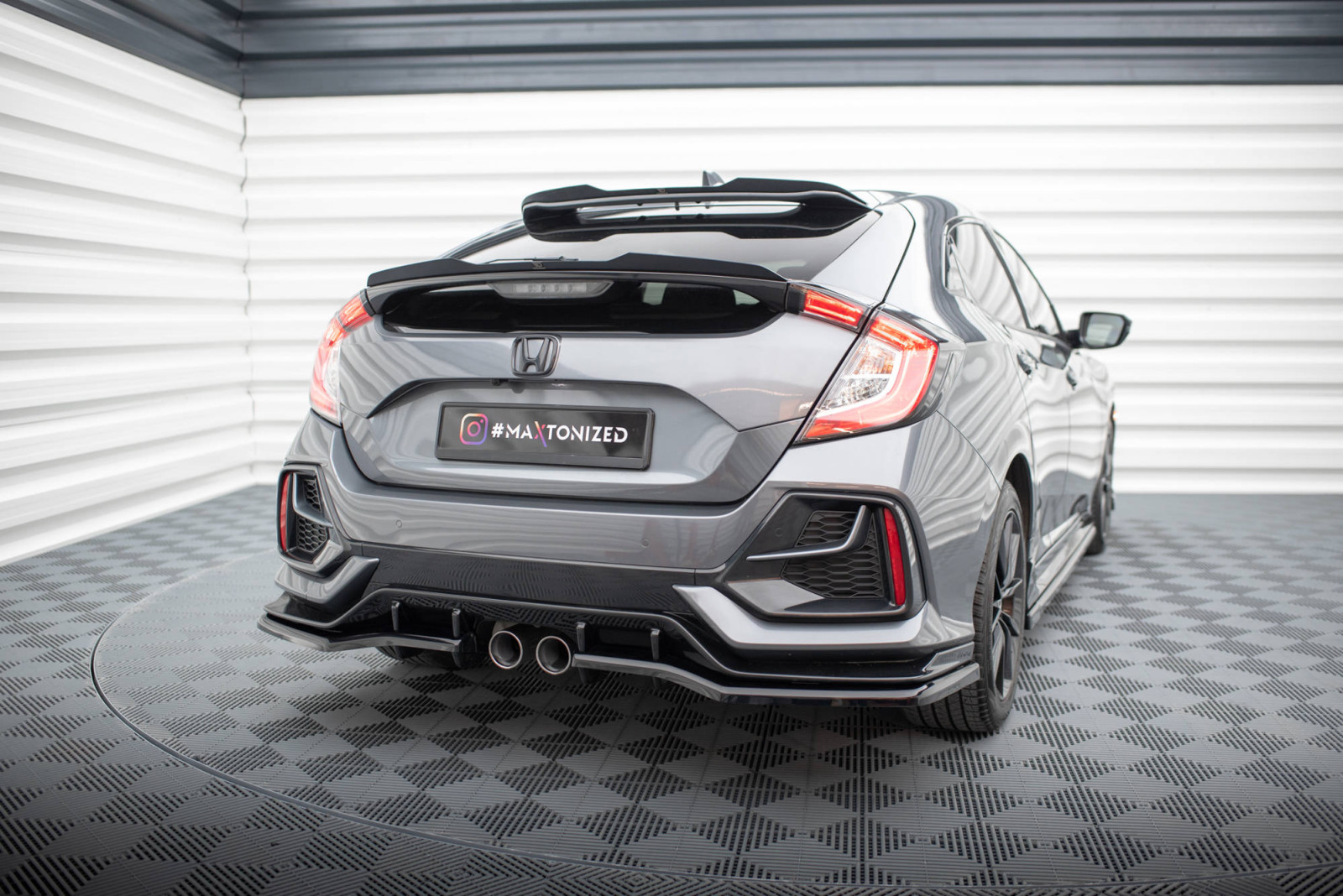 Górne Przedłużenie Spoilera Honda Civic Sport Mk 10