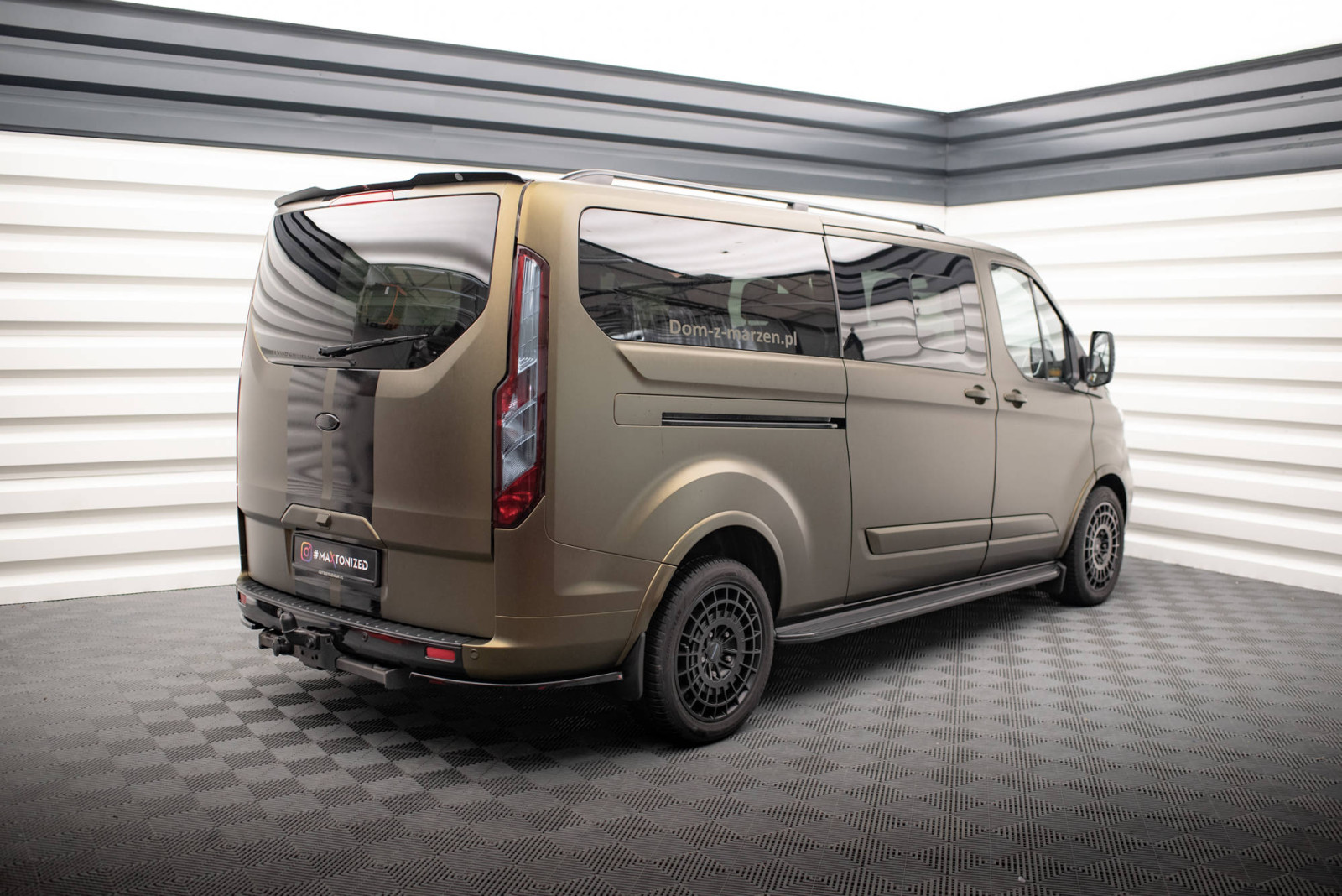 Przedłużenie Spoilera Ford Tourneo Custom Mk1 Facelift