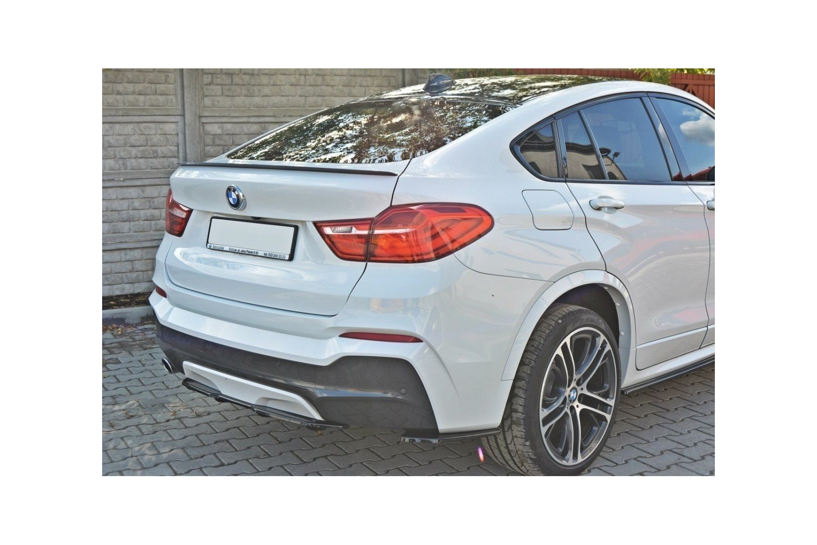 Splitter Tylny Środkowy BMW X4 M-Pack (Z dyfuzorem)