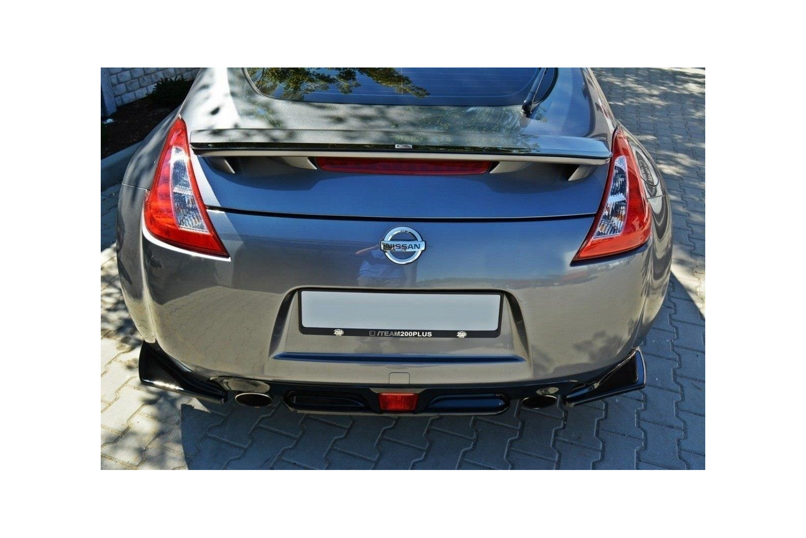 Splitter Tylny Środkowy Nissan 370Z