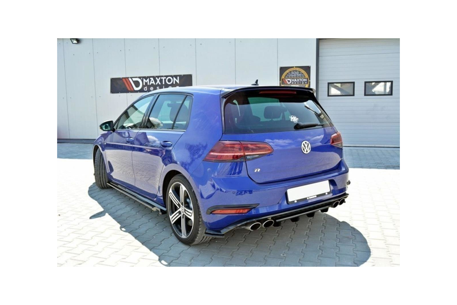 Splitter Tylny Środkowy VW Golf 7 R Polift