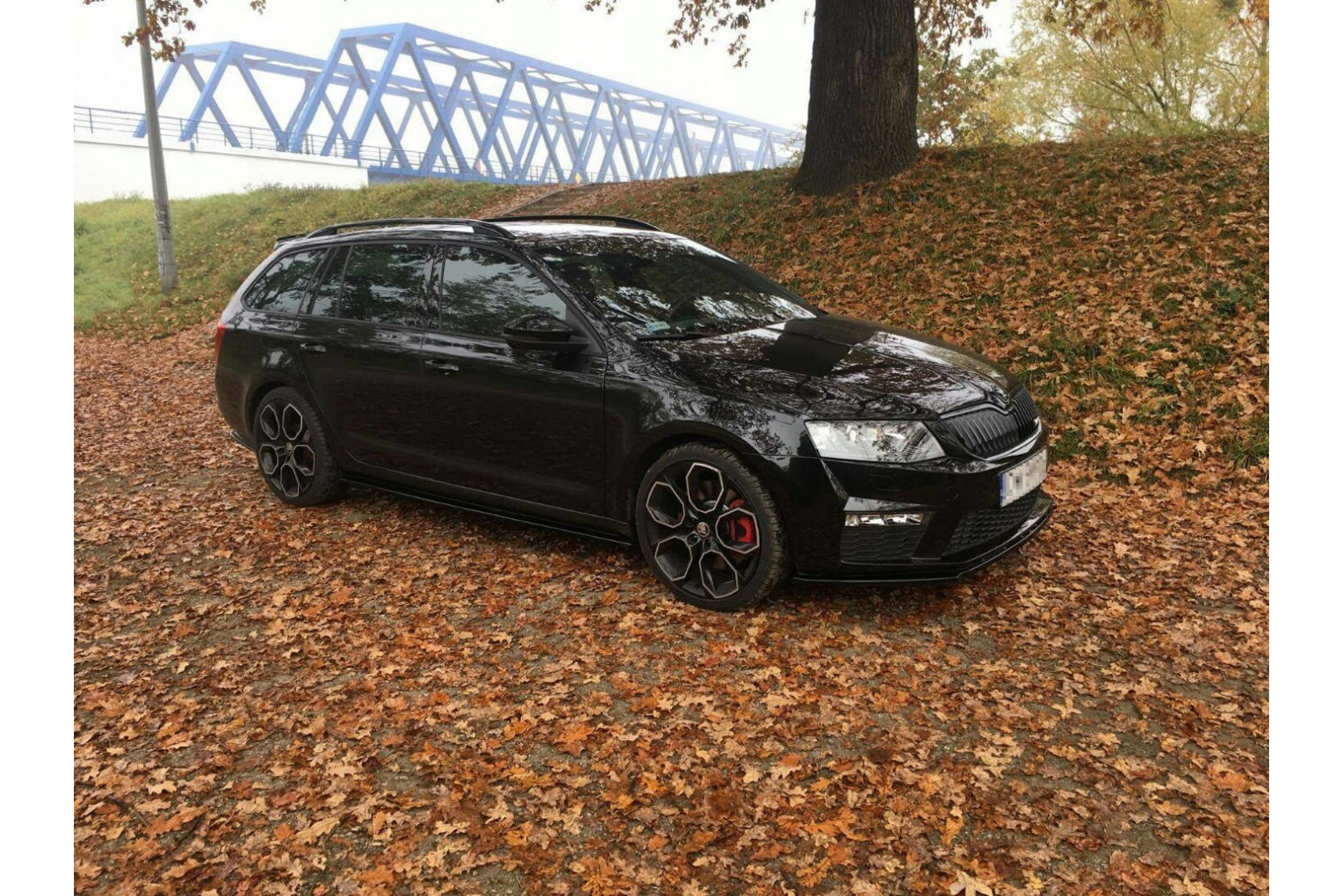 Przedłużenie Spoilera Skoda Octavia RS Mk3 / Mk3 FL Kombi