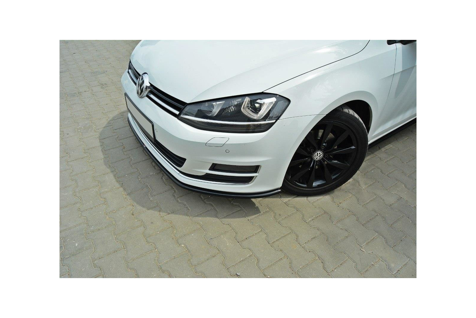 Splitter Przedni VW Golf 7