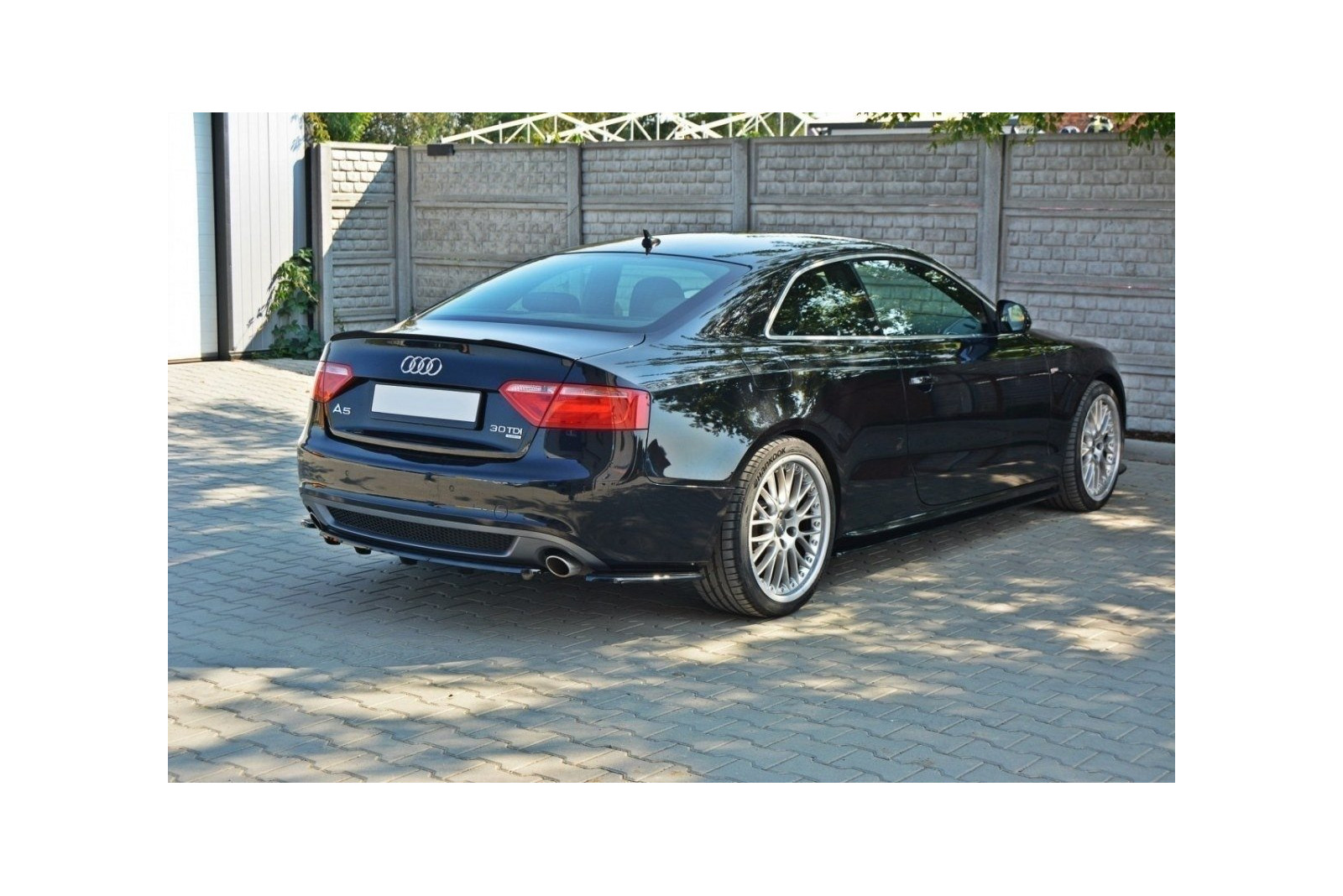 Splitter Tylny Środkowy Audi A5 S-Line (Z dyfuzorem)