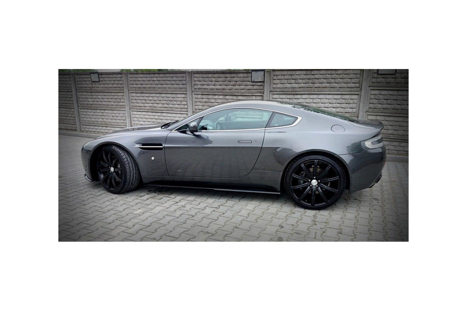 Dokładki Progów Aston Martin V8 Vantage