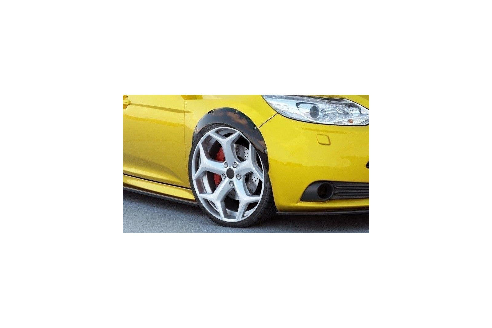 Poszerzenia Nadkoli Ford Focus ST Mk3 