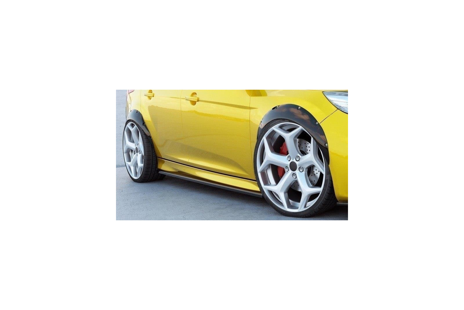 Poszerzenia Nadkoli Ford Focus ST Mk3 