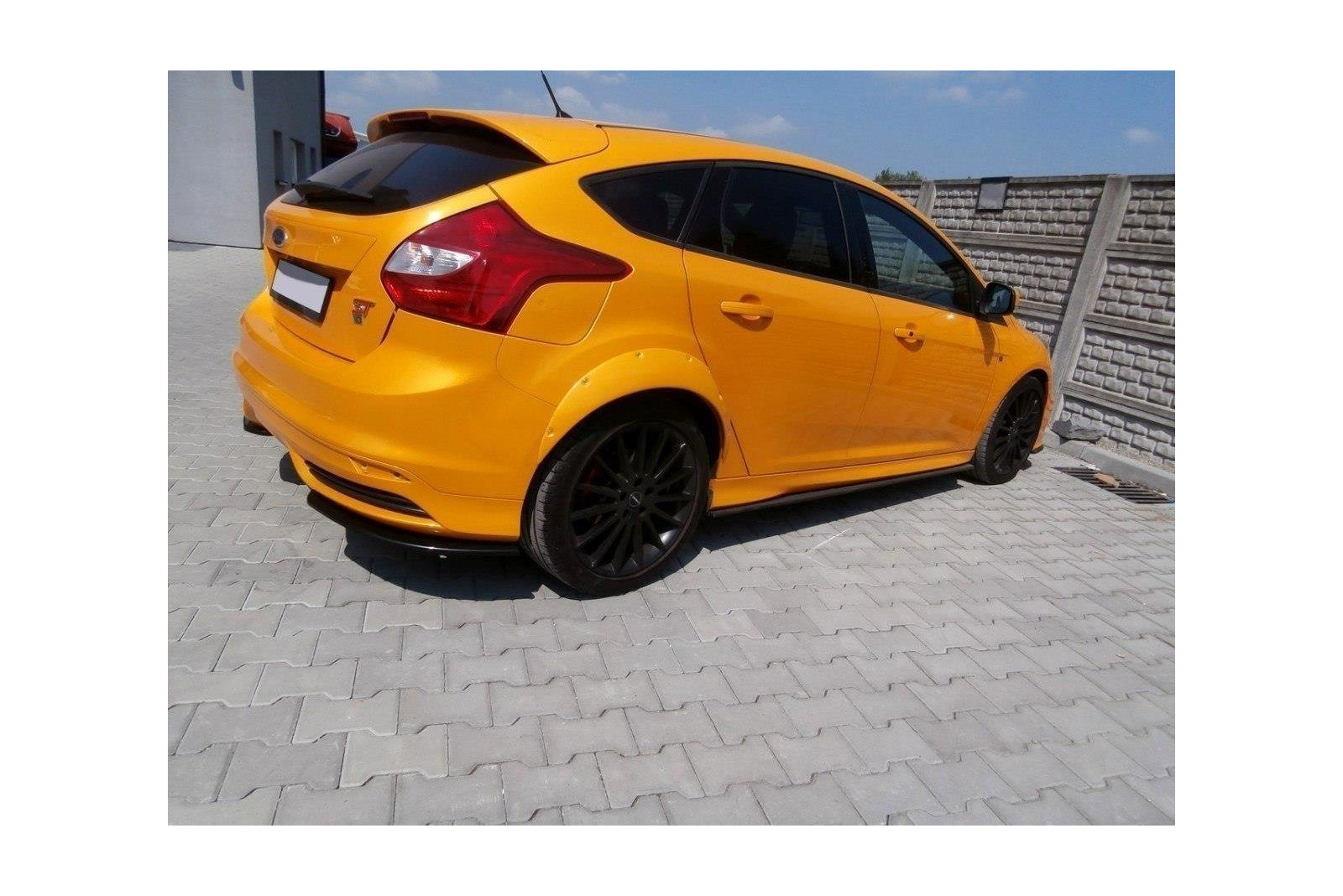 Poszerzenia Nadkoli Ford Focus ST Mk3 