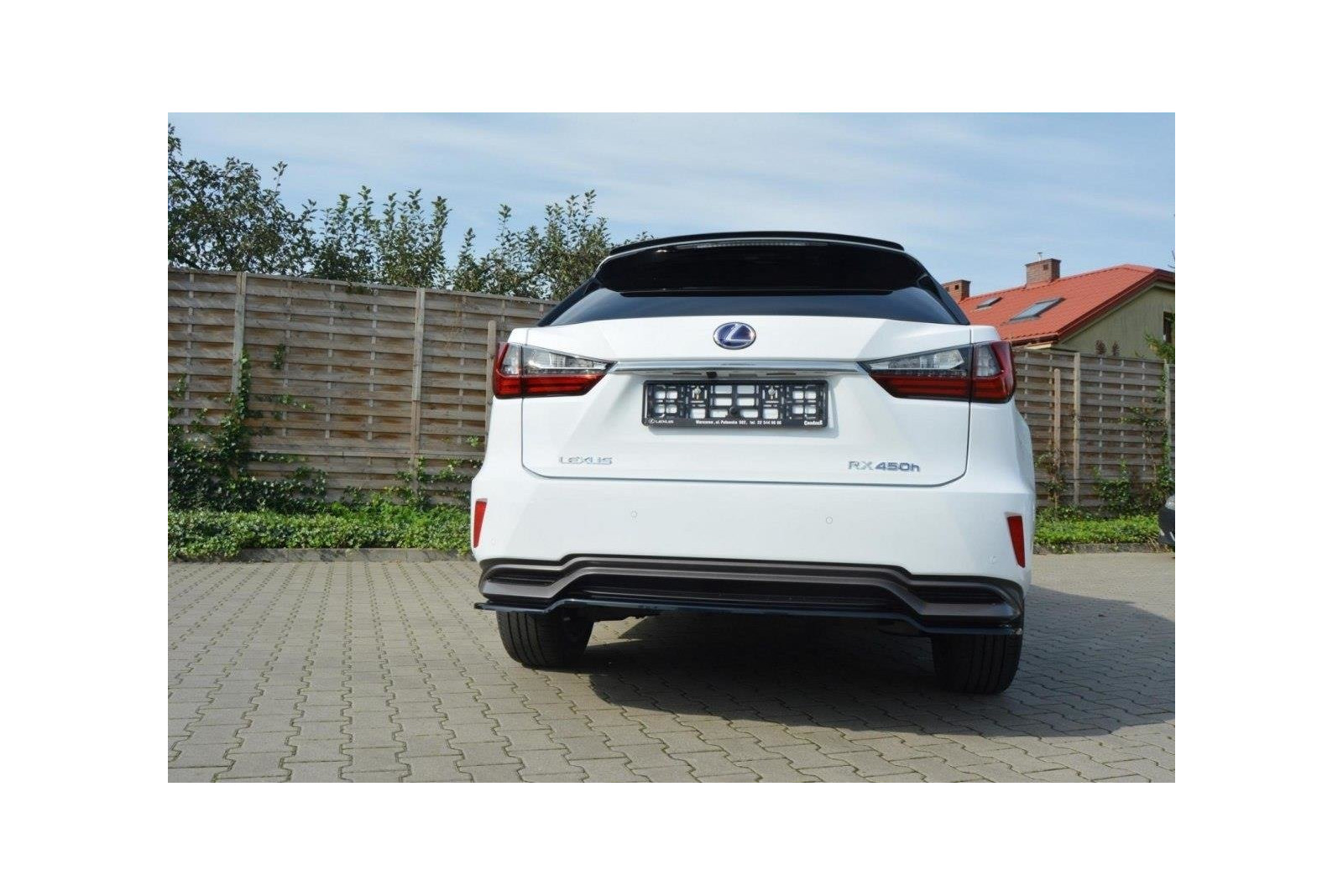 Splitter Tylny Środkowy Lexus RX Mk4 H (Bez dyfuzora)